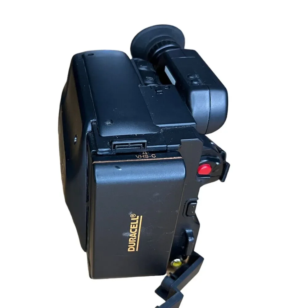 1994 General Electric GE VHS-C Camcorder CG506 & Case Charger Power Adapter